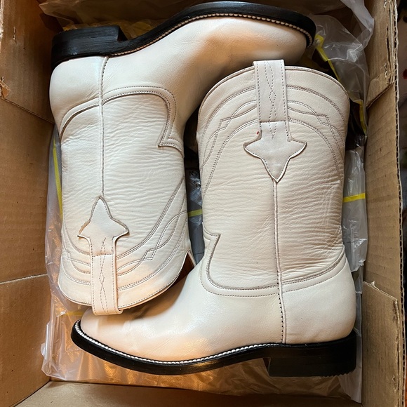 Vintage Don Cuco leather cowboy boots. Cheaper than going to Nashville. - Picture 2 of 16